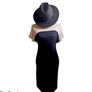 100% cashmere Black and white sweater dress